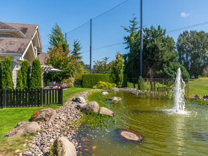 Front yard landscaping in Bothell, WA - Adam Gorski Landscapes